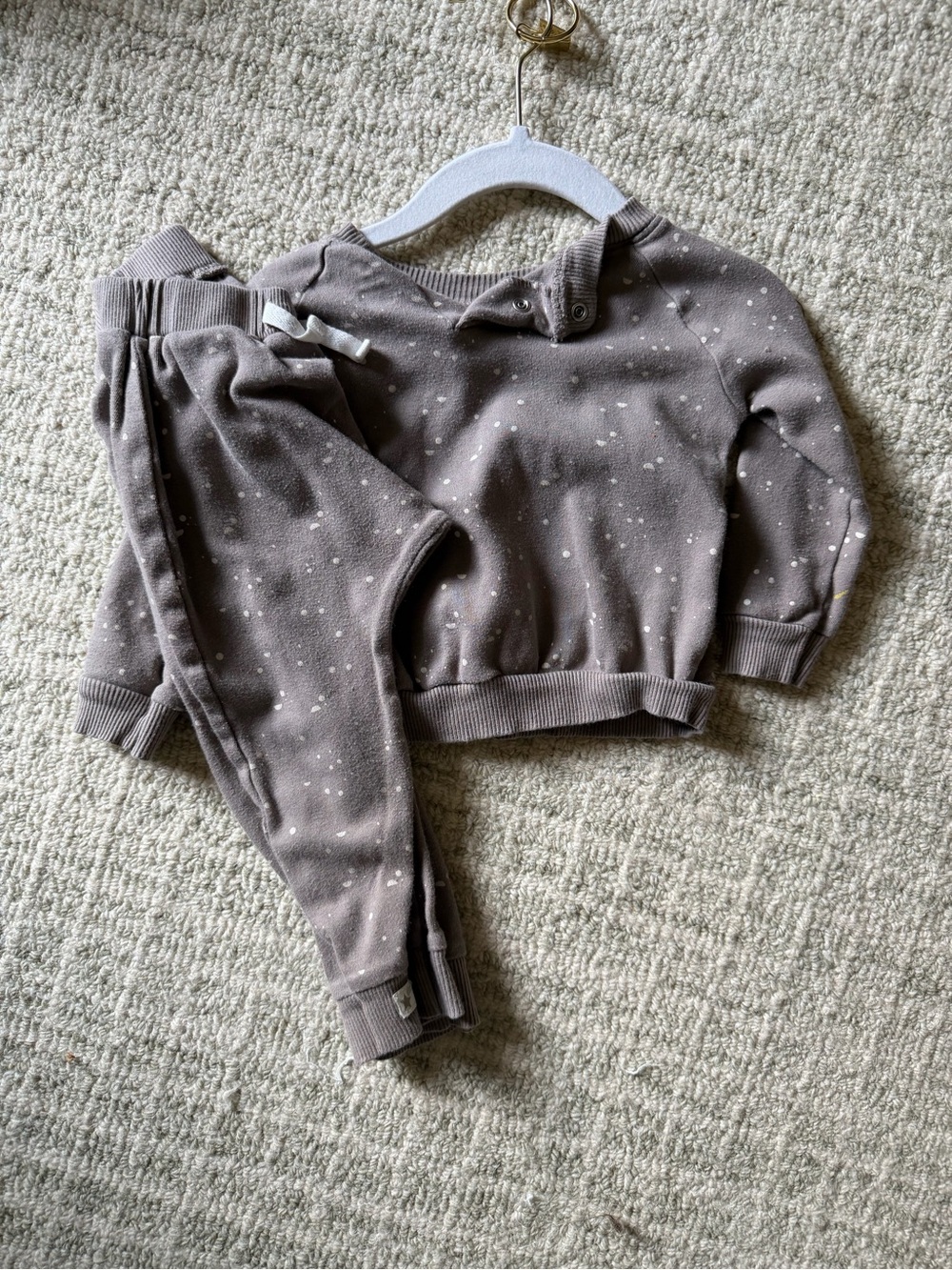 Cozy Taupe Dot Sweatshirt & Jogger Set - Kids